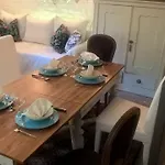 Vakantiehuis Maison Cirmi Szabadhidveg