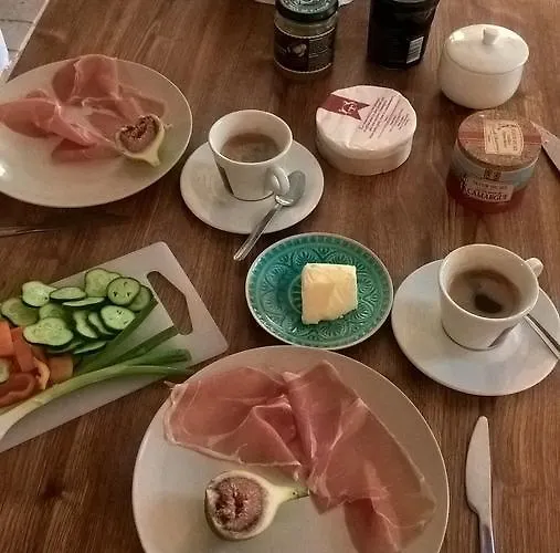 Maison Cirmi Vakantiehuis *